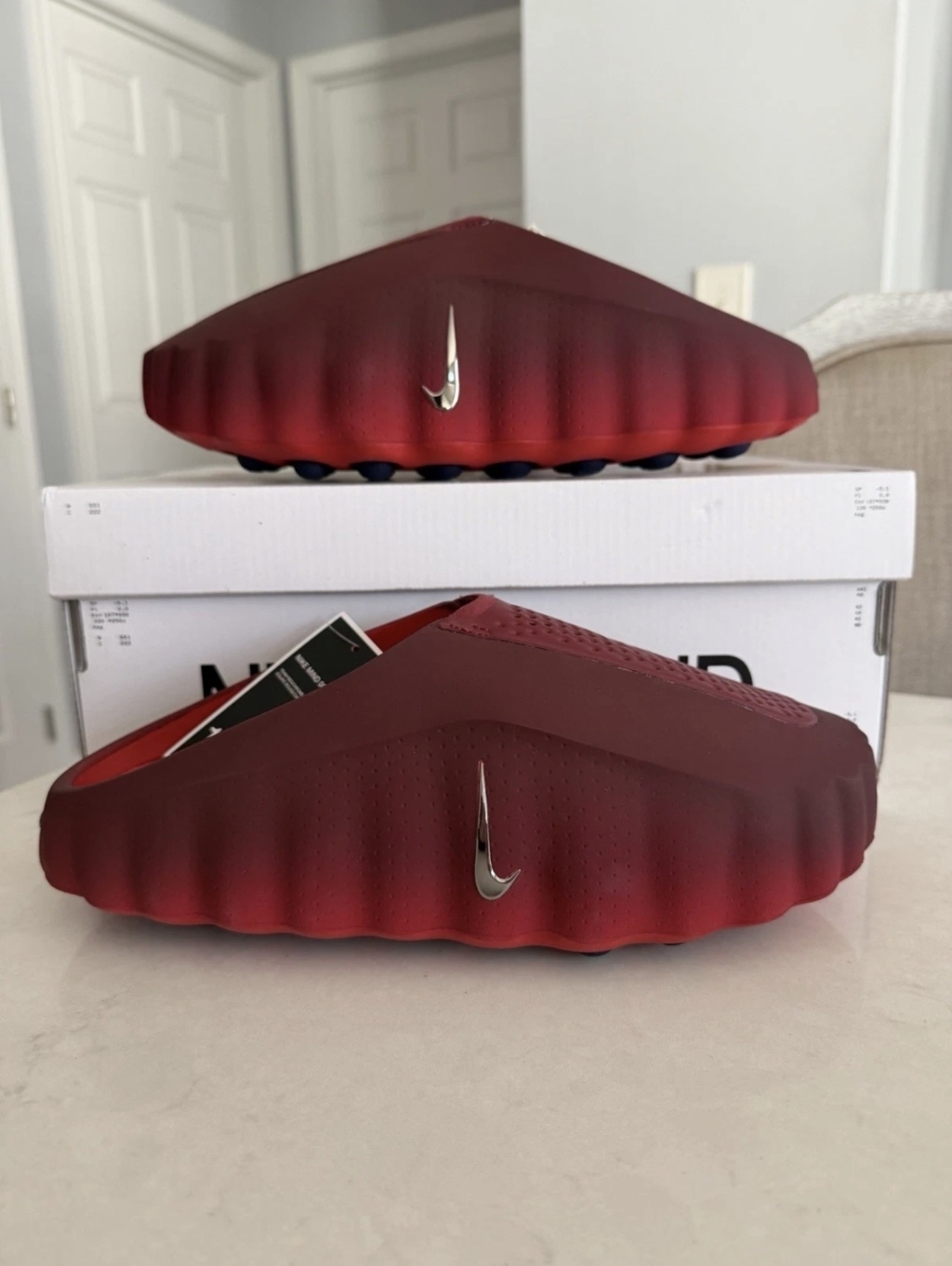 ***Runs Small*** Men's Size 4 Nike Mind 001 Team Red University Red Slides